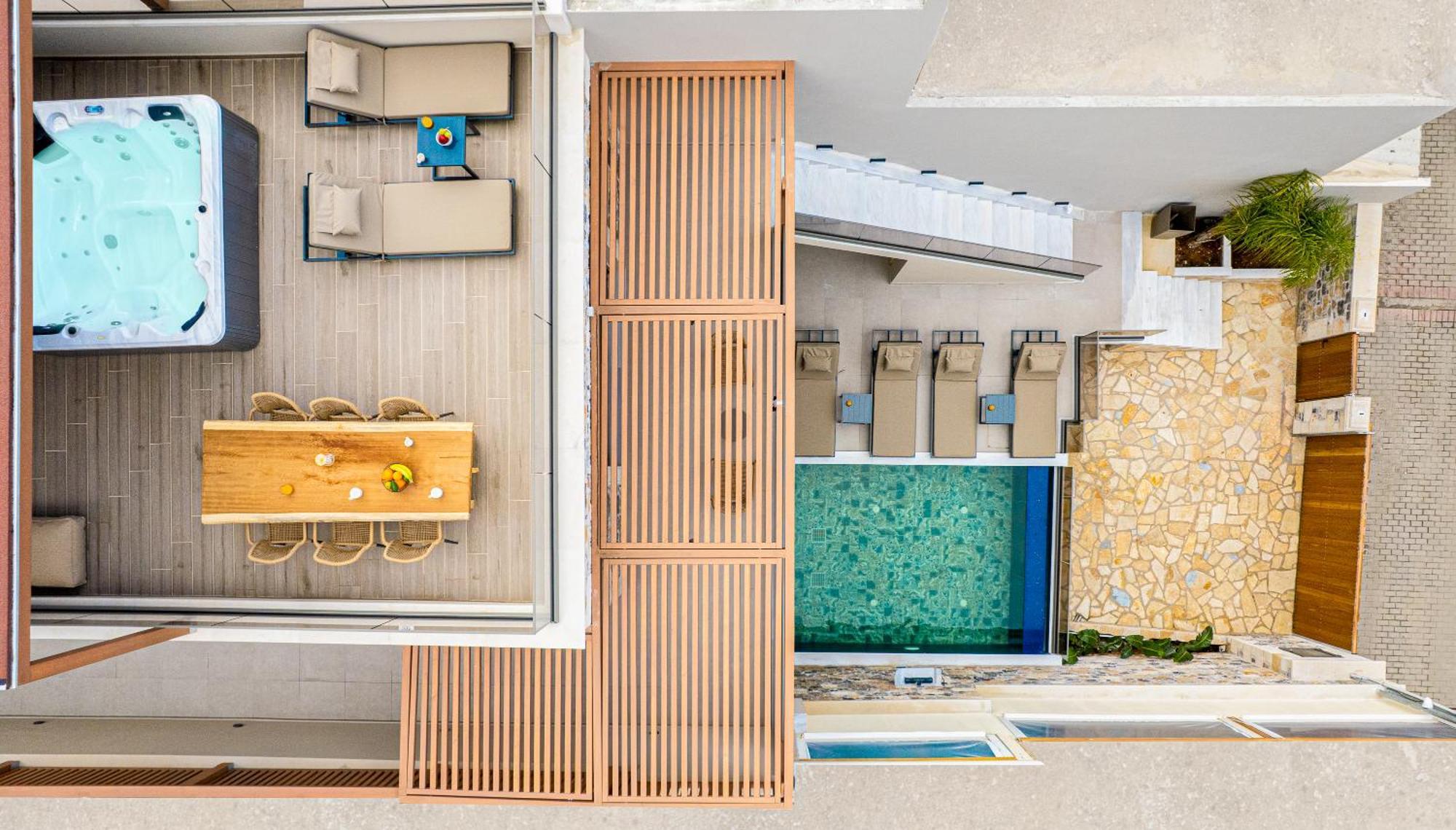 Villa Nicole - Private Pool & Rooftop Jacuzzi Hersonissos  Exteriör bild